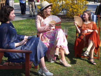 Vaszary János festőművész szobrának avatása